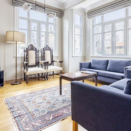 Апартаменты Flat With Balcony And Bosphorus View In Beyoglu Стамбул Экстерьер фото