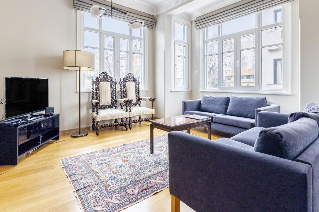 Апартаменты Flat With Balcony And Bosphorus View In Beyoglu Стамбул Экстерьер фото