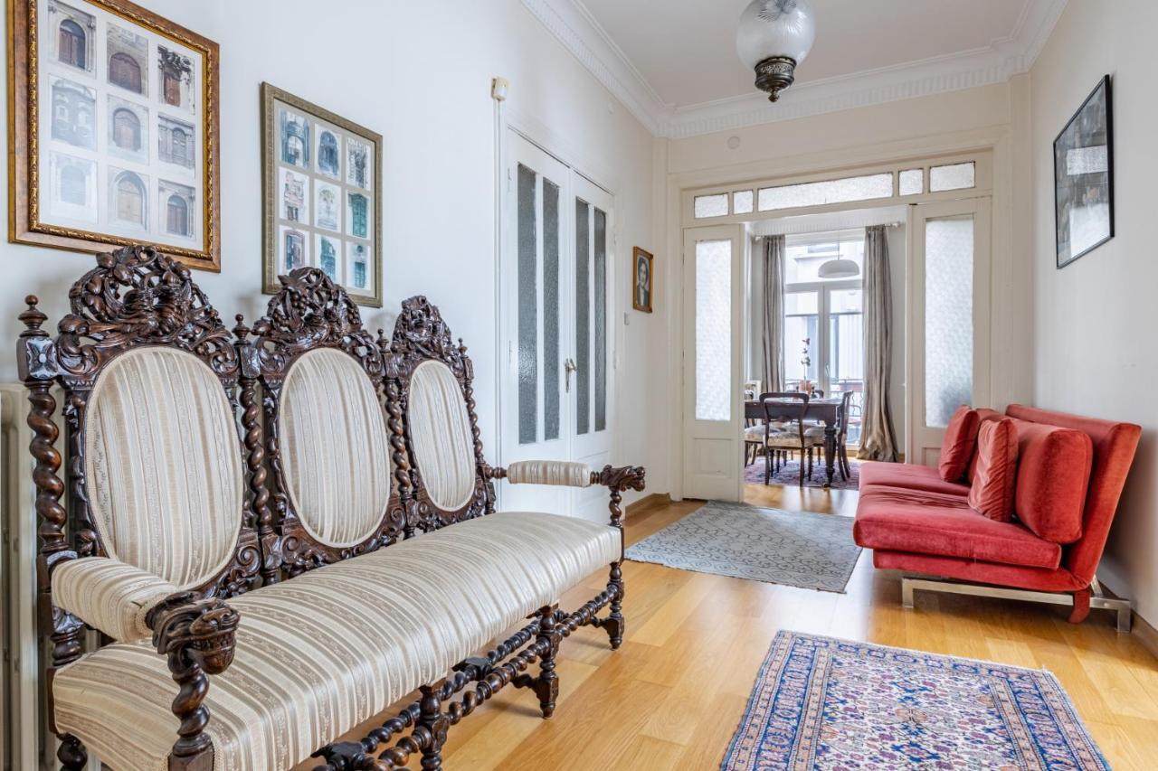 Апартаменты Flat With Balcony And Bosphorus View In Beyoglu Стамбул Экстерьер фото